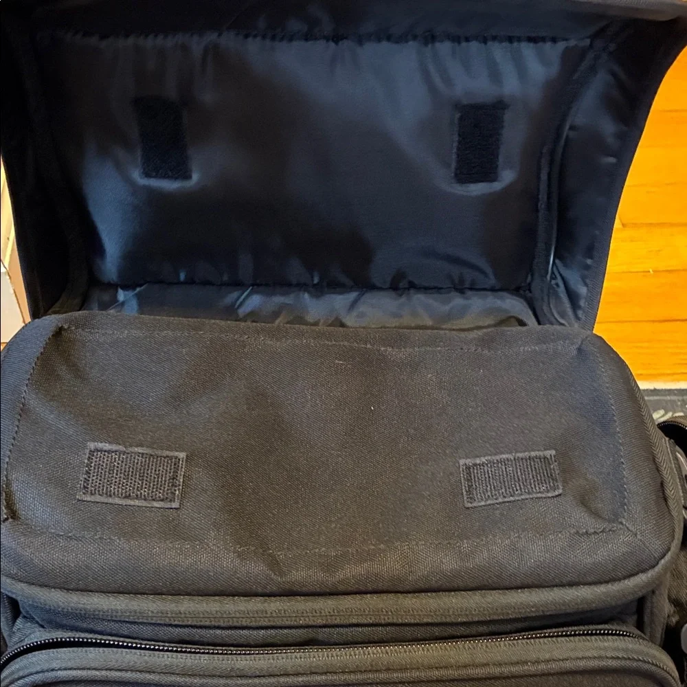 Amazon Basics sturdy camera